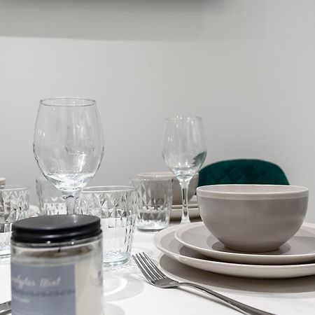 Beautiful Flat Near Central London - Entire Flat - Equipped Kitchen - Private Bathroom Extérieur photo