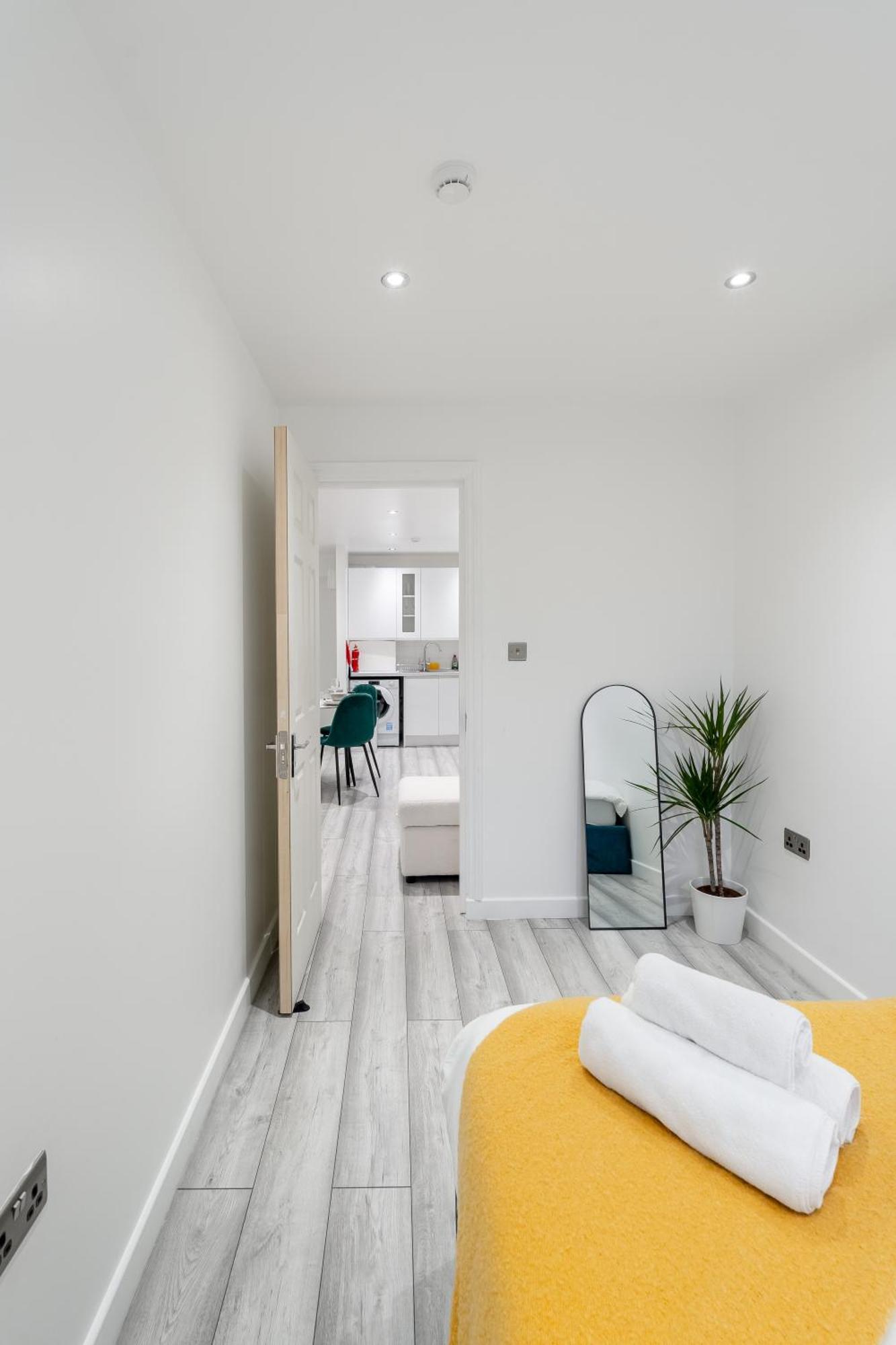 Beautiful Flat Near Central London - Entire Flat - Equipped Kitchen - Private Bathroom Extérieur photo